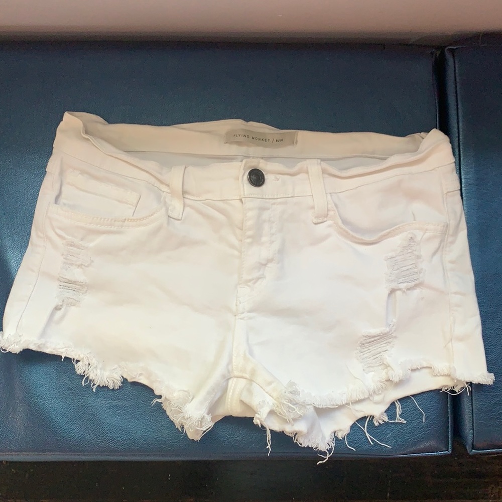 Flying monkey white denim shorts. Size 27